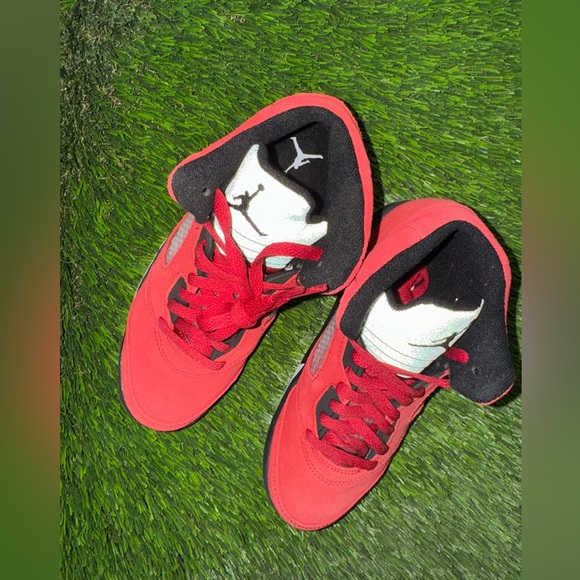 Air Jordan 5 Retro Toro Bravo - Picture 2 of 12